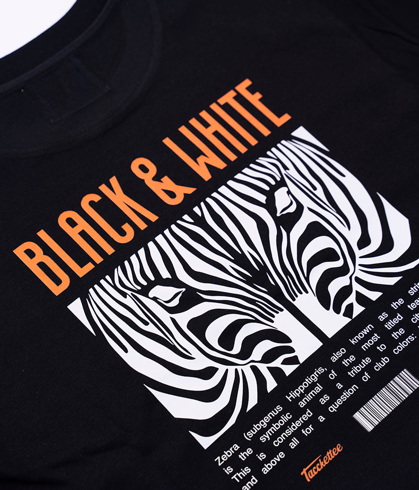 BLACK & WHITE T-shirt